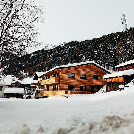 Haus Riefli- Monique Apartment Sankt Anton am Arlberg Bagian luar foto