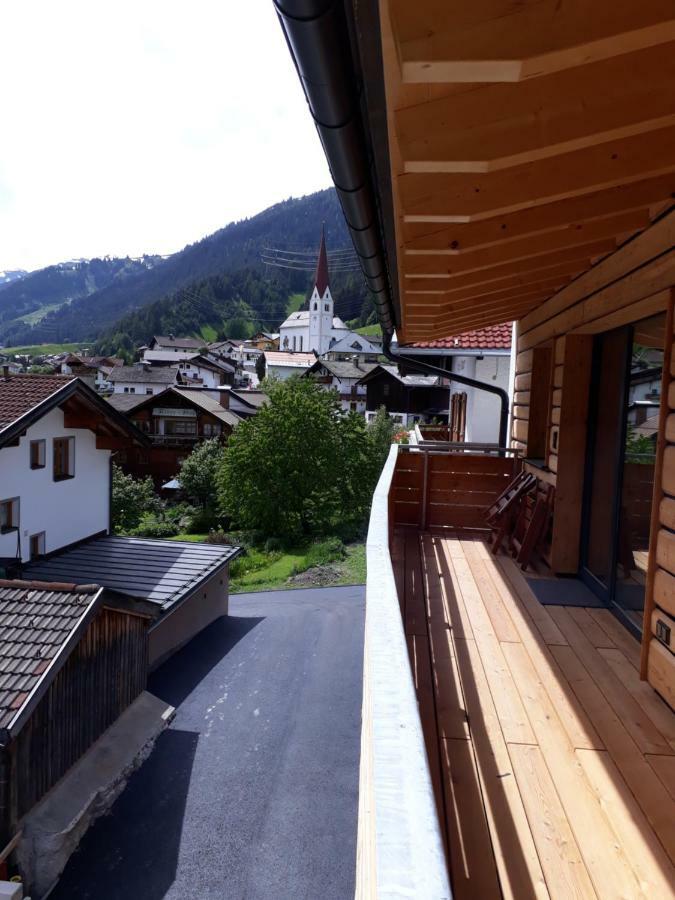 Haus Riefli- Monique Apartment Sankt Anton am Arlberg Bagian luar foto