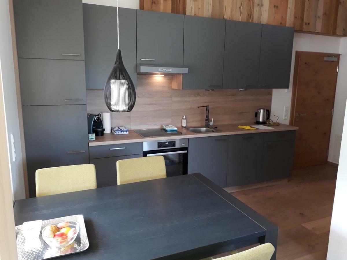 Haus Riefli- Monique Apartment Sankt Anton am Arlberg Bagian luar foto